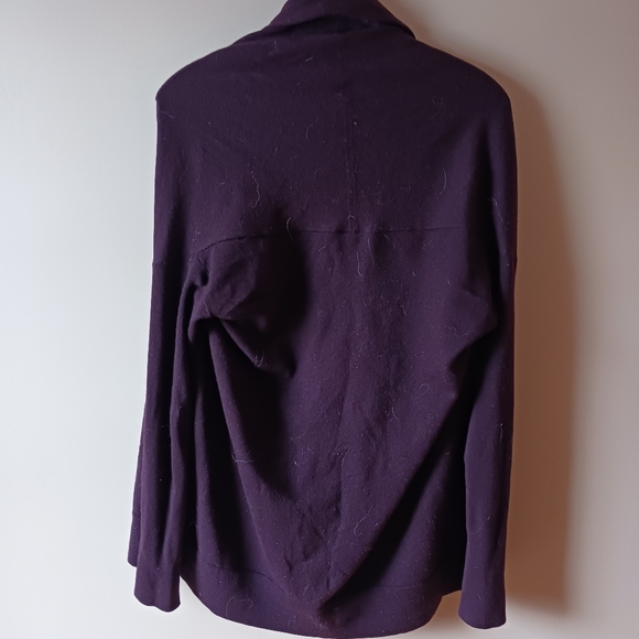 GAP Merino Cardigan - Picture 2 of 3